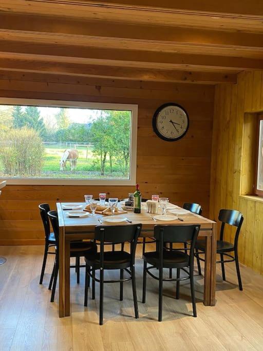 Chalet En Bordure De Foret Betton Exterior photo